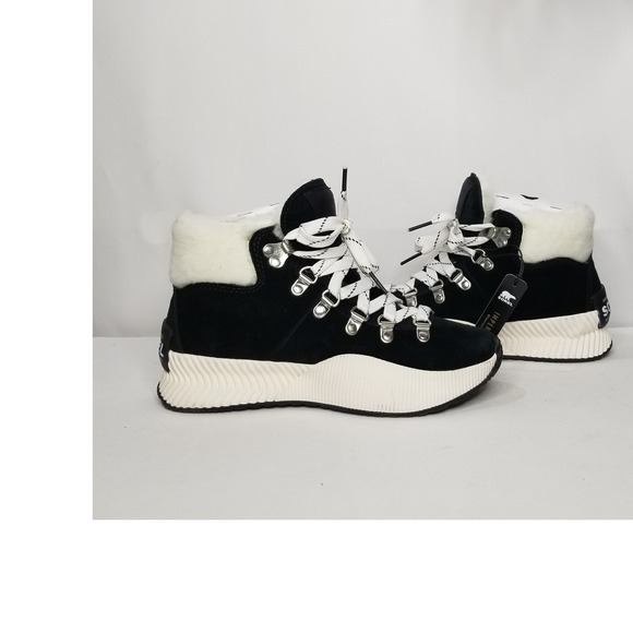 SOREL Women's ONA III Conquest WP Booties Size 5 Black, Sea Salt #1977201 NWT - Picture 2 of 8